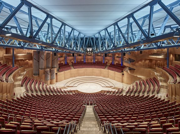 Der Große Saal der Kölner Philharmonie © Guido Erbring